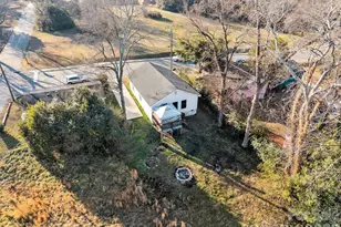 332 Dunlap St, Lancaster, SC 29720 - Photo 17