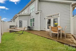 554 Dorman St, Belmont, NC 28012 - Photo 17