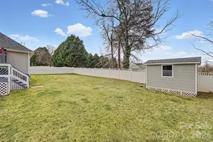 1605 Eden Glen Dr, Dallas, NC 28034 - Photo 31