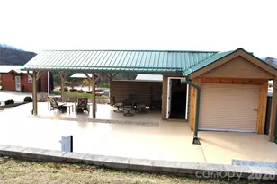 289 Sunset Vw Trl, Franklin, NC 28734 - Photo 13