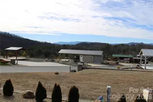 289 Sunset Vw Trl, Franklin, NC 28734 - Photo 3