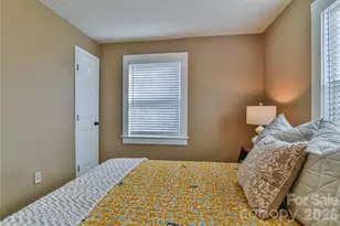 37 Buchanan Pl, Asheville, NC 28801 - Photo 17