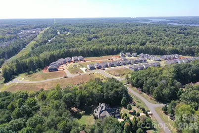 11133 Lochmere Road, Charlotte, NC 28278 - Photo 5