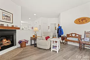 244 Slade Ln, Black Mountain, NC 28711 - Photo 3