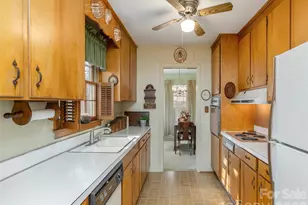 28 Westridge Dr, Asheville, NC 28803 - Photo 15