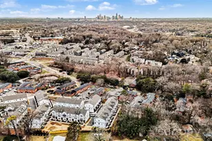 7017 Running Spg Dr, Charlotte, NC 28205 - Photo 35