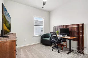 7017 Running Spg Dr, Charlotte, NC 28205 - Photo 21