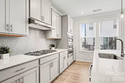 7017 Running Spring Drive, Charlotte, NC 28205 - Photo 17