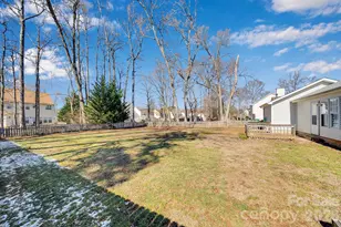 10018 Meadowmead Ct, Charlotte, NC 28273 - Photo 23