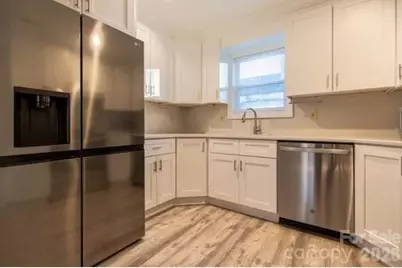 138 Pacific Drive, Statesville, NC 28677 - Photo 9