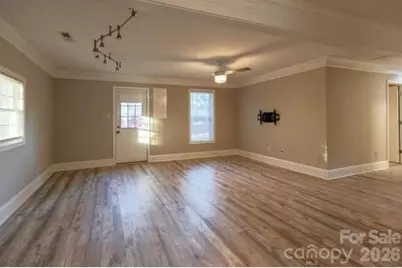 138 Pacific Drive, Statesville, NC 28677 - Photo 7