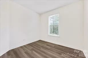 647 District Ct, Fort Mill, SC 29708 - Photo 7