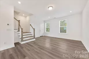 647 District Ct, Fort Mill, SC 29708 - Photo 5