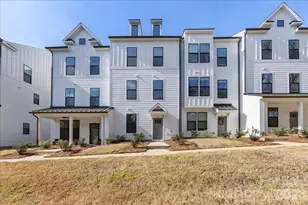 647 District Ct, Fort Mill, SC 29708 - Photo 1