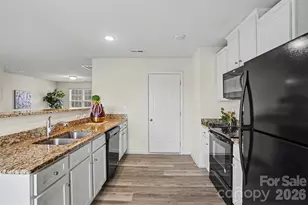 6004 Loy Ct, Charlotte, NC 28214 - Photo 11