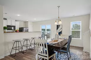 6004 Loy Ct, Charlotte, NC 28214 - Photo 9