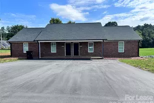 4032 Eugene Dr, Lincolnton, NC 28092 - Photo 1