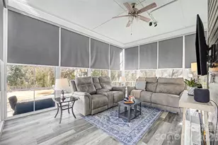 1044 Hunters Run Dr, Tega Cay, SC 29708 - Photo 25