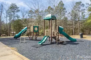 1044 Hunters Run Dr, Tega Cay, SC 29708 - Photo 35