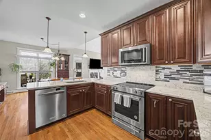 1044 Hunters Run Dr, Tega Cay, SC 29708 - Photo 13