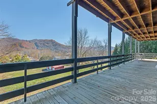 443 Cedarwood Dr, Waynesville, NC 28785 - Photo 33