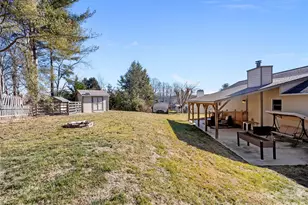 54 Mt Carmel Dr, Asheville, NC 28806 - Photo 5