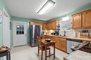 54 Mt Carmel Dr, Asheville, NC 28806 - Photo 15