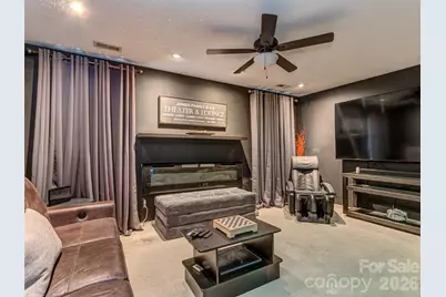 4522 Brownes Ferry Road, Charlotte, NC 28269 - Photo 23