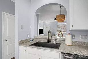 122 Chimney Rock Ln, Fort Mill, SC 29708 - Photo 11