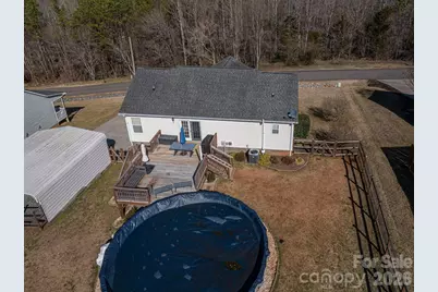 60 W Highland Avenue, Granite Falls, NC 28630 - Photo 5