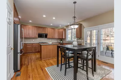 614 Ashgrove Lane, Charlotte, NC 28270 - Photo 9