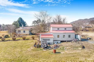 22 Mountain Spring Ln, Canton, NC 28716 - Photo 9