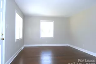 1500 Woodhill Ln, Charlotte, NC 28205 - Photo 7