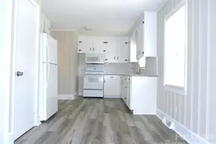 1500 Woodhill Ln, Charlotte, NC 28205 - Photo 5