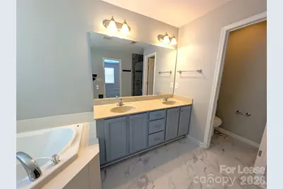 12444 Caracara Court, Charlotte, NC 28278 - Photo 17