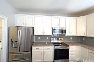 12444 Caracara Ct, Charlotte, NC 28278 - Photo 5