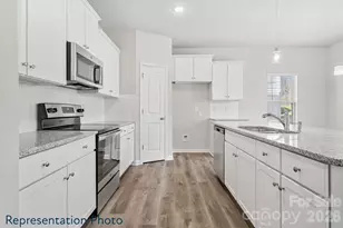 208 Roxanna Ct, Shelby, NC 28152 - Photo 7