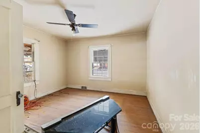 511 Raeford Avenue, Lexington, NC 27292 - Photo 9