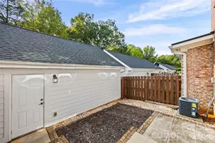 8408 Indigo Row, Charlotte, NC 28277 - Photo 33