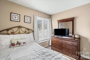 6123 Honeysuckle Ln, Charlotte, NC 28212 - Photo 19