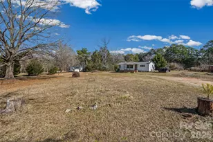 1696 Molly Cir, York, SC 29745 - Photo 23