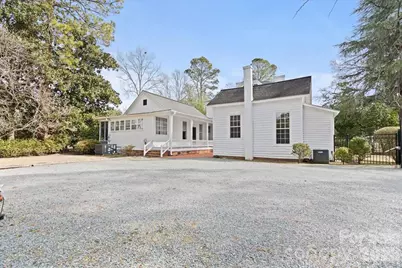 310 Kershaw Street, Cheraw, SC 29520 - Photo 3