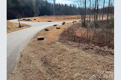 521 Timber Rock Drive #521, Lenoir, NC 28604 - Photo 3