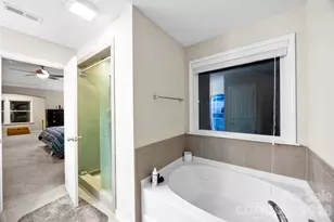 2342 Bloomfield Dr, Kannapolis, NC 28081 - Photo 31