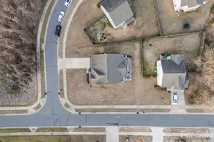 2342 Bloomfield Dr, Kannapolis, NC 28081 - Photo 3