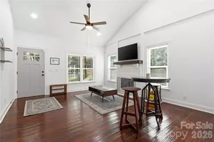 2224 Weyland Ave, Charlotte, NC 28208 - Photo 11