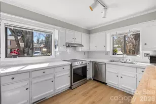 9055 Windjammer Dr, Fort Mill, SC 29708 - Photo 17