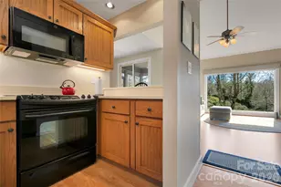 150 Racquet Club Villas Dr, Sapphire, NC 28774 - Photo 19