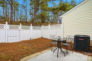 12350 Hennigan Pl Ln, Charlotte, NC 28214 - Photo 35