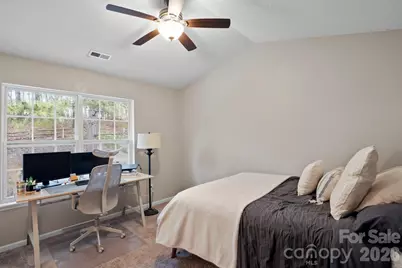 12350 Hennigan Place Lane, Charlotte, NC 28214 - Photo 23